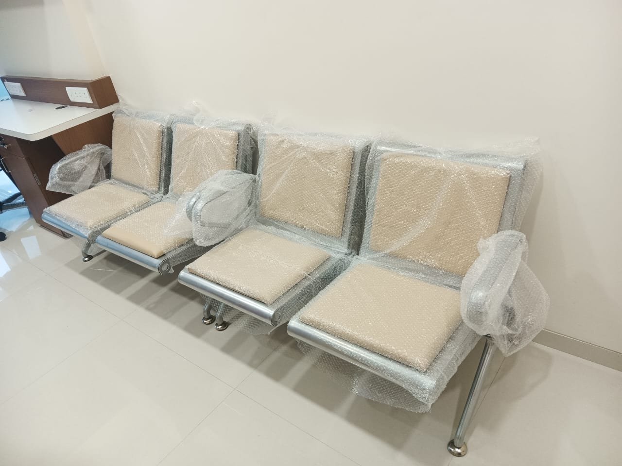 metal Waiting Chair / Airport Chair by Hycon India